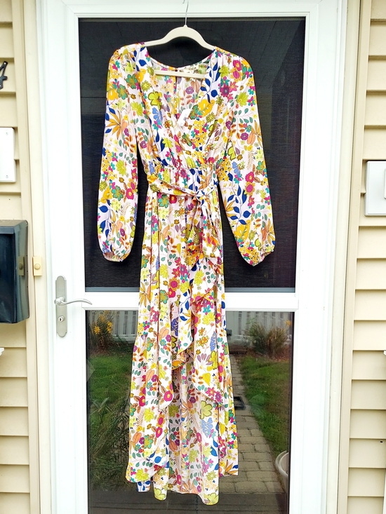 easel Dresses & Skirts - Easel Floral Wrap High Low Maxi Dress Womens Size Small NWT Boho Weddings Office